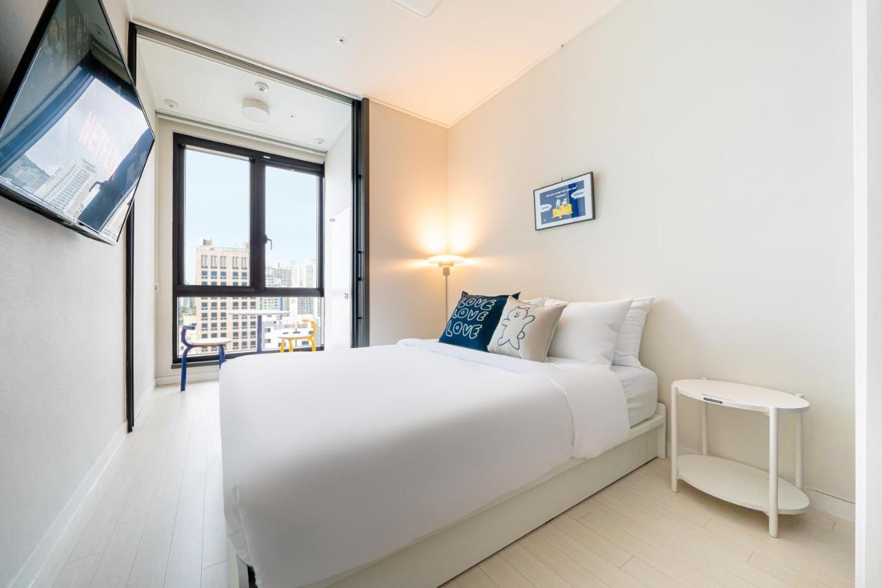 Urbanstay Seomyeon Busan Esterno foto