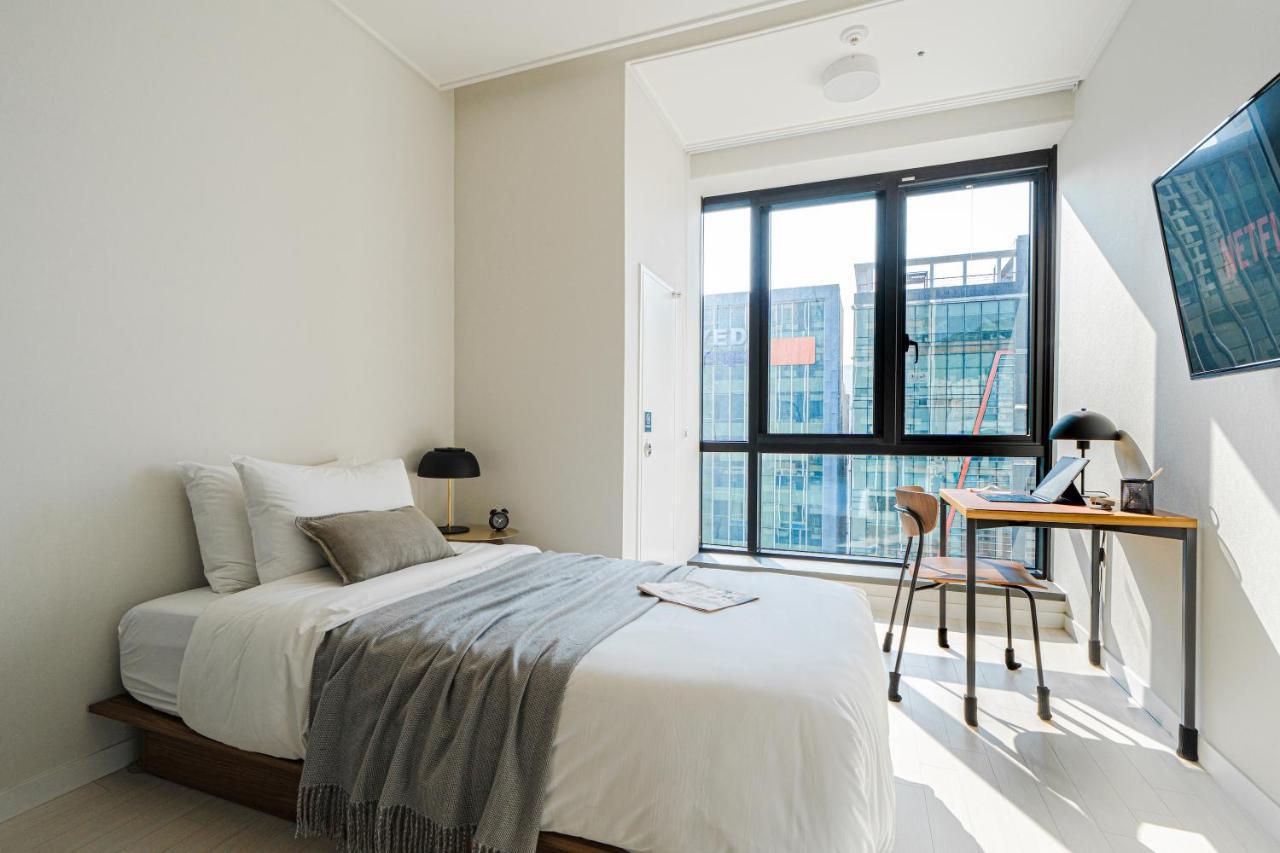 Urbanstay Seomyeon Busan Esterno foto