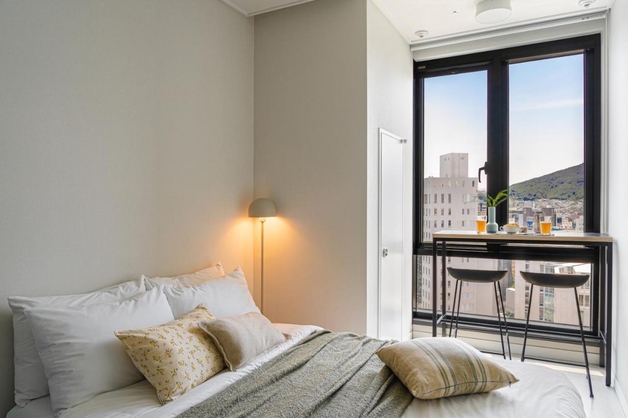 Urbanstay Seomyeon Busan Esterno foto