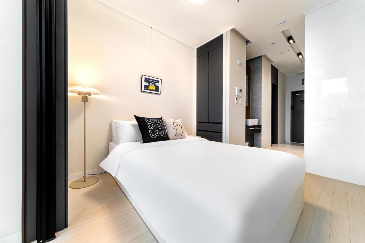 Urbanstay Seomyeon Busan Esterno foto